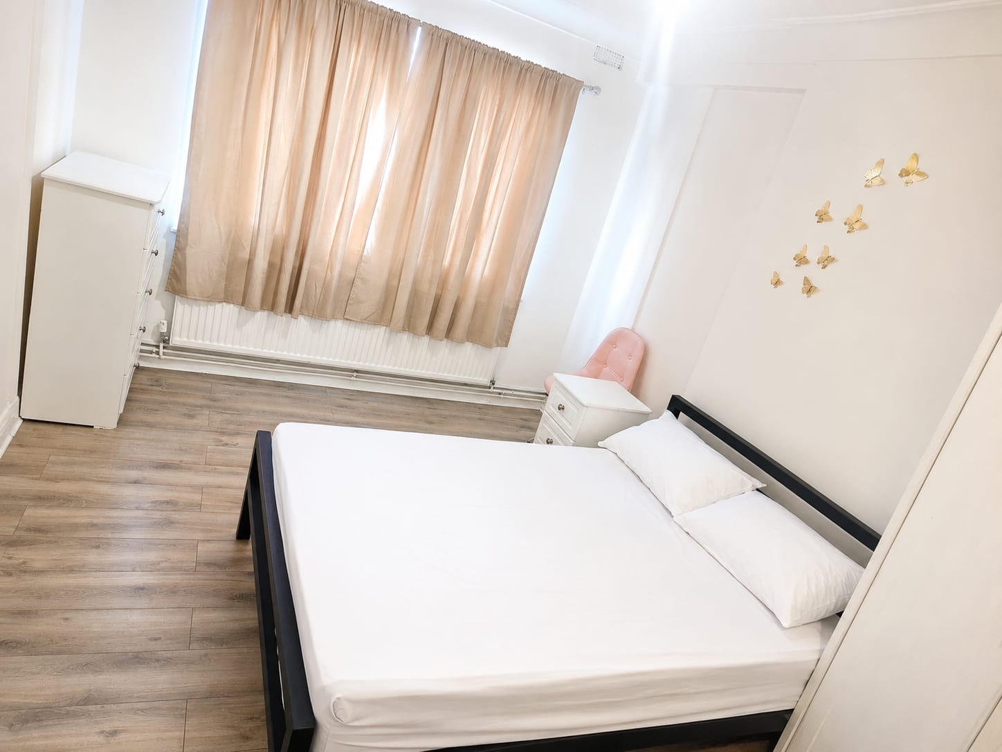 Double Room Available in Hendon
